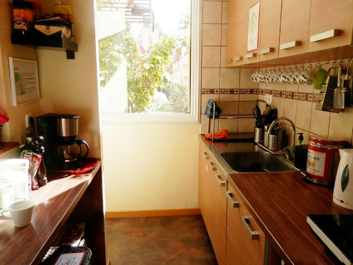 Barcelona Central Garden Hostal Luaran gambar